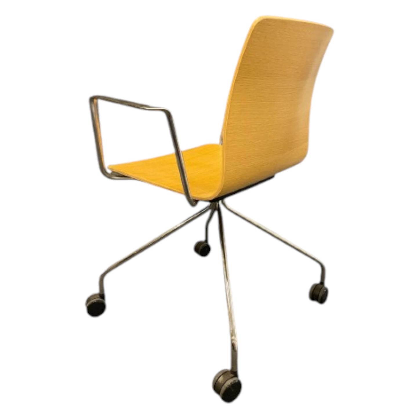 Fiore konferencestol i eg og poleret aluminiumsstel