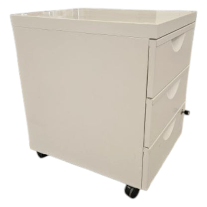 Brugte hvide skuffemoduler i metal.