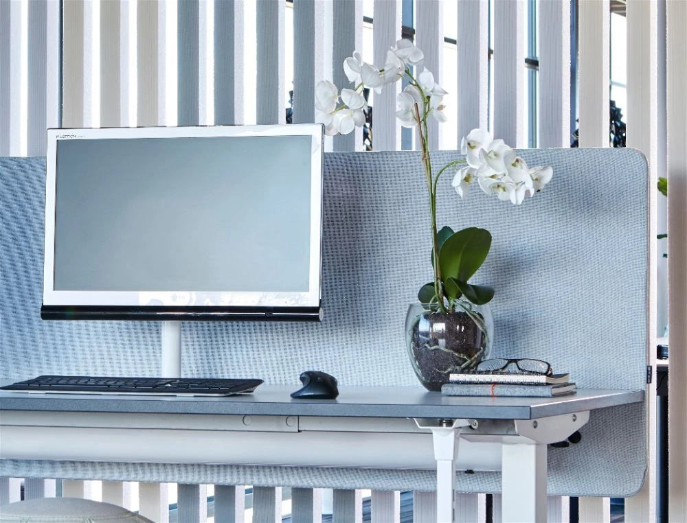 Bordskærm, lysegrå.