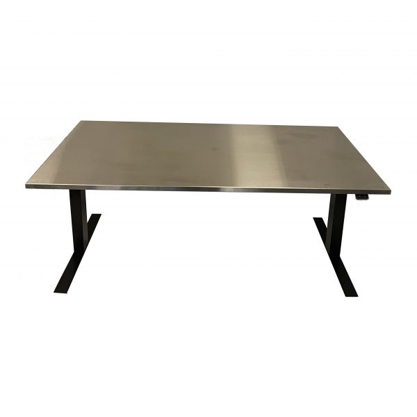 Brugte skriveborde Se stort udvalg her Office Outlet