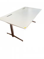 Skrivebord, 180*93, hvidt med krom el-stel.