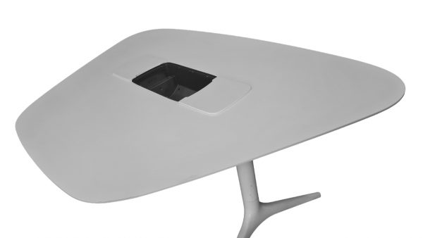 Mødebord med kabelklap hvid laminat