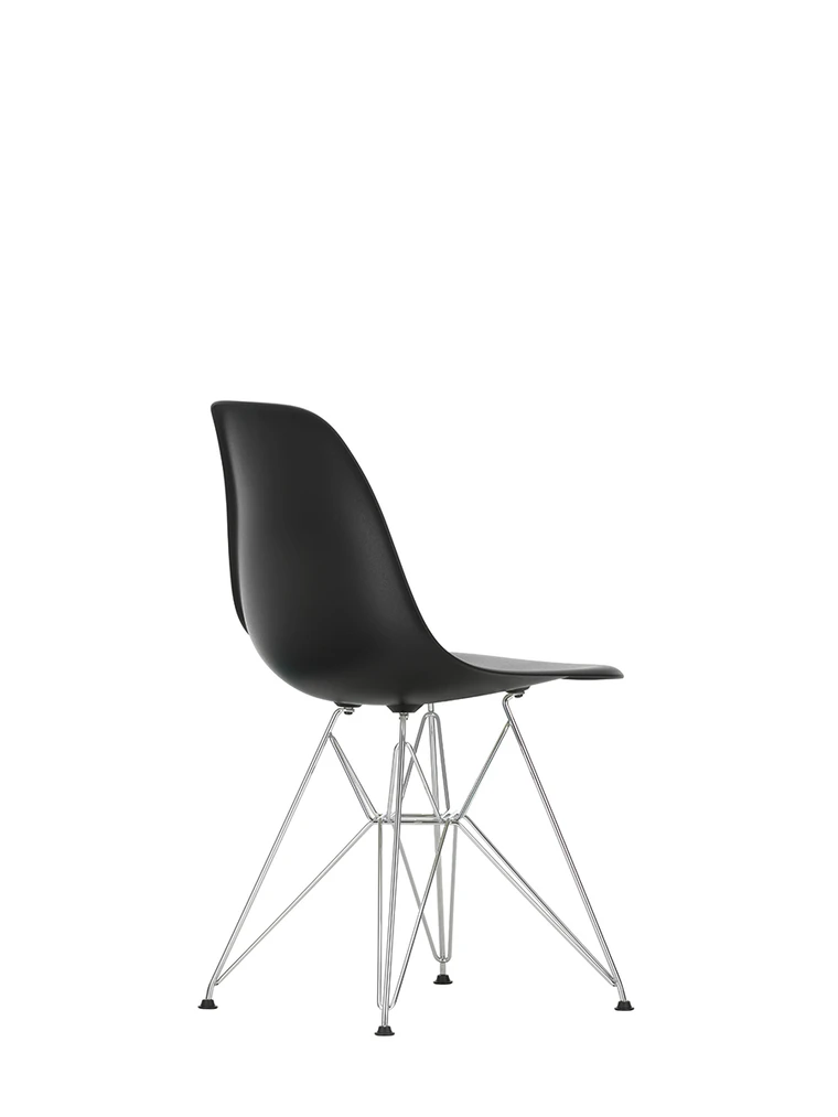 2779044_Eames_Plastic_Side_Chair_DSR_-_12_deep_black_-_01_chrome_-_right_master